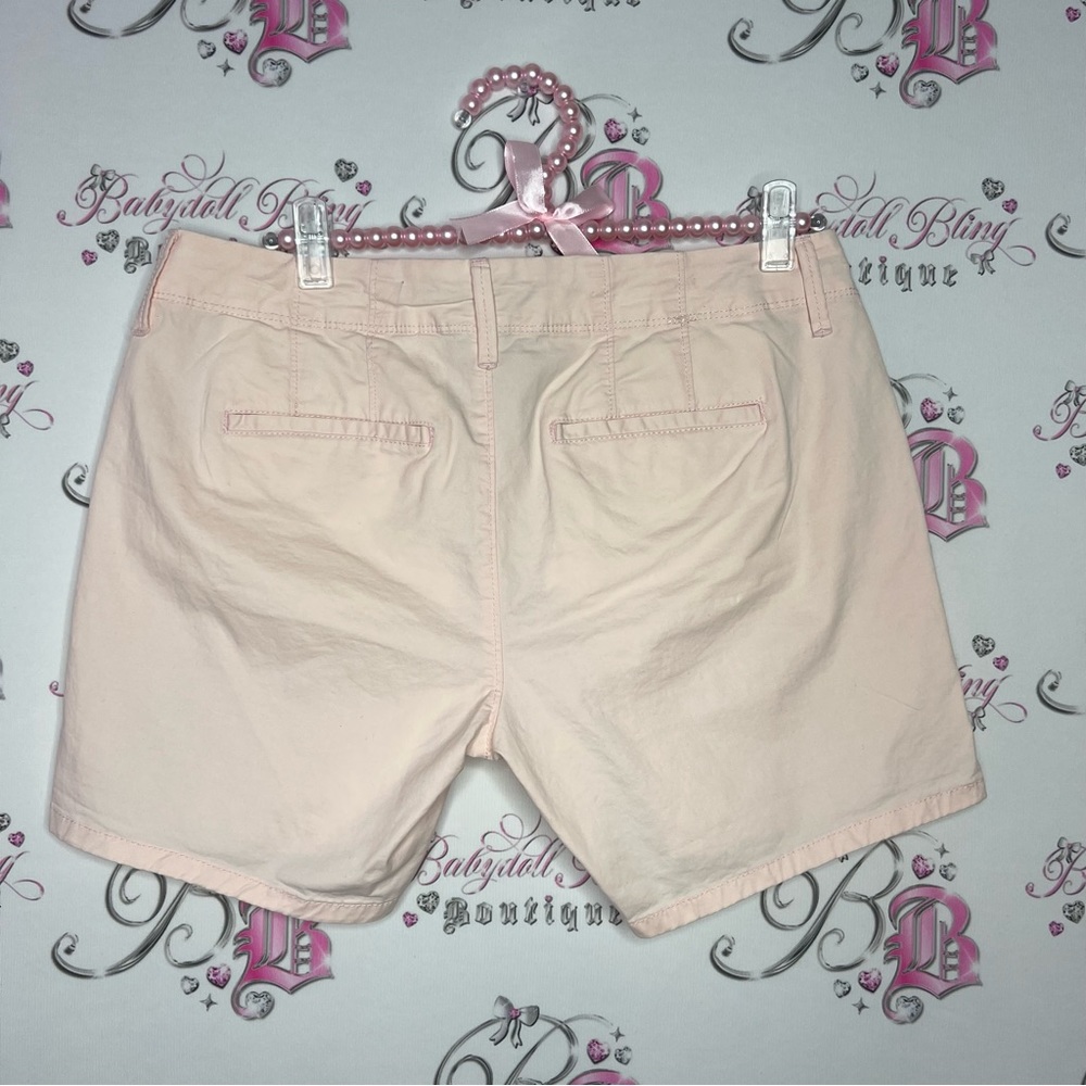 Old navy baby pink bubblegum shorts adorable longer style on the legs cargos - Picture 3 of 8